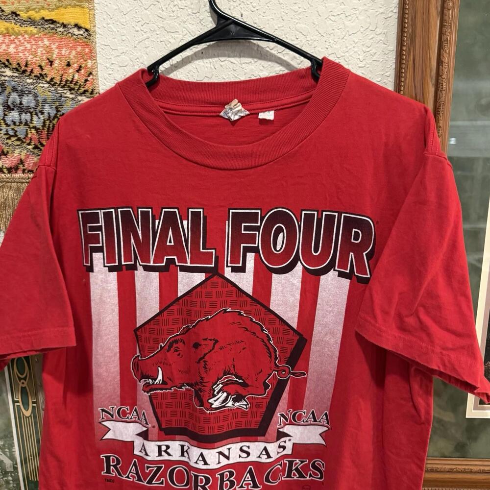 NEW Vintage 1995 ARKANSAS RAZORBACKS NCAA BASKETBALL Final Four Mens T Shirt XL‎ - Picture 3 of 7